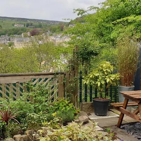 The Cabin - Great Views, Garden, Netflix, Near Town Hebden Bridge Exterior photo
